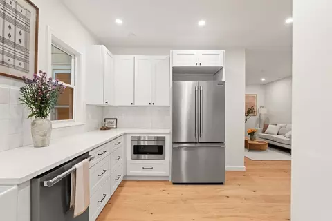 33 Jamaica St #1, Jamaica Plain, MA 02130