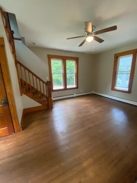 Living - 459 Fairview Ave, Athol, MA 01331 photo 4 of 6