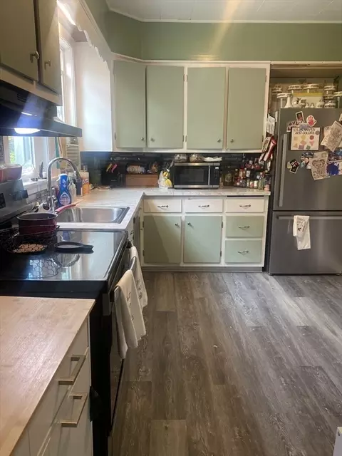 Kitchen - 459 Fairview Ave, Athol, MA 01331 photo 1 of 3