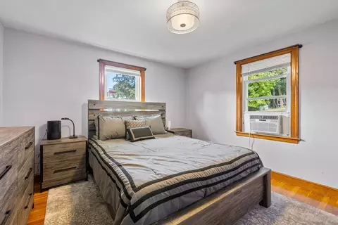 17 Spring St, Wakefield, MA 01880 photo 11