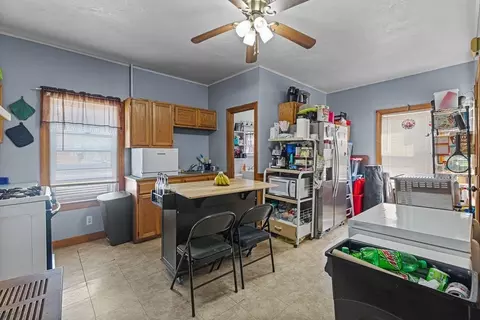 10 Choate St, Fall River, MA 02723 photo 23