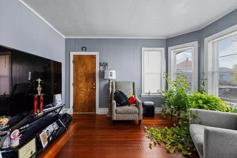 10 Choate St, Fall River, MA 02723 photo 5