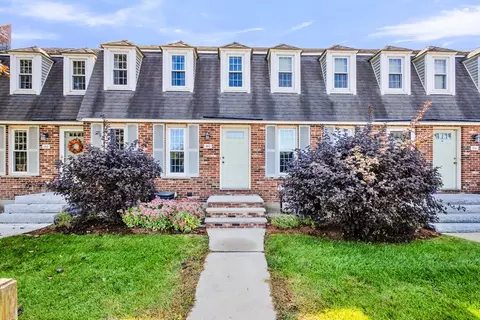 122 Swan St #102, Lowell, MA 01852