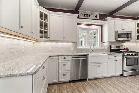 291 Plimpton St, Walpole, MA 02081 photo 6