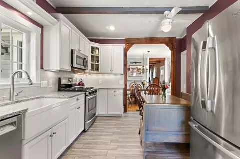 291 Plimpton St, Walpole, MA 02081 photo 5