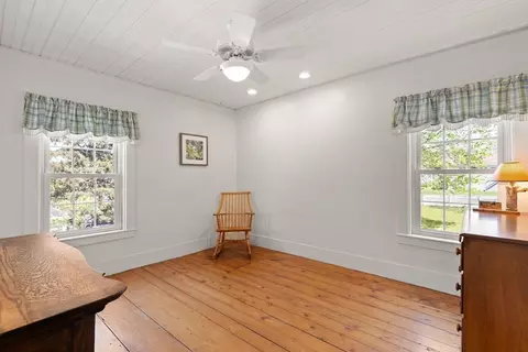 291 Plimpton St, Walpole, MA 02081 photo 34