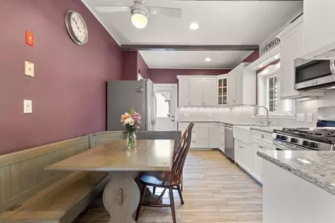 291 Plimpton St, Walpole, MA 02081 photo 8