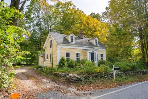 460 Reservoir St, Holden, MA 01520