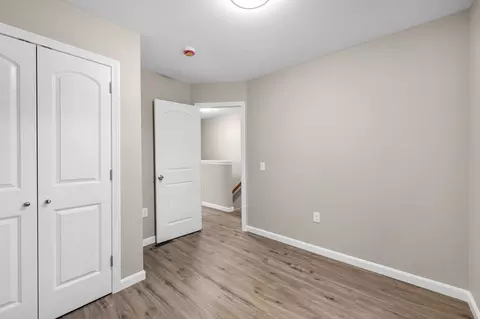 Bedroom - 184-186 Marion St, Springfield, MA 01109 photo 7 of 7