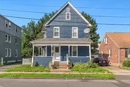 26 Olivine St, Chicopee, MA 01013