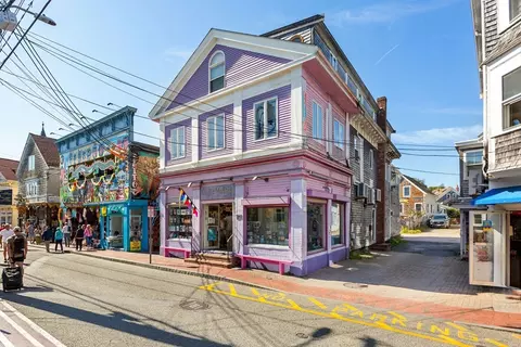 290 Commercial St #3, Provincetown, MA 02657