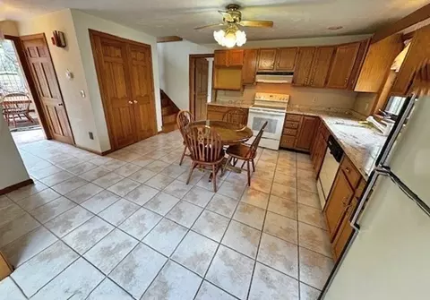 29 Highland View Dr, Sutton, MA 01590 photo 12