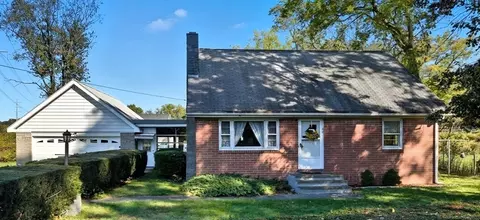 66 Wayfield Ave, Chicopee, MA 01013