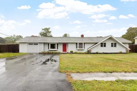 6 Colgate St, Danvers, MA 01923