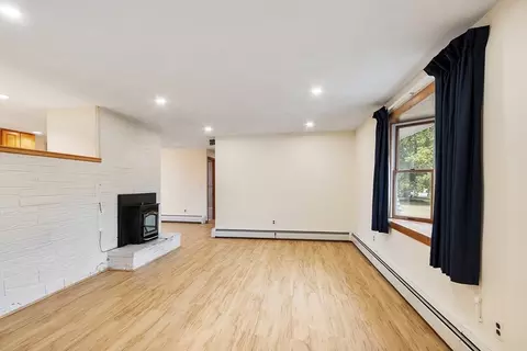 6 Colgate St, Danvers, MA 01923 photo 6