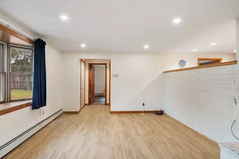 6 Colgate St, Danvers, MA 01923 photo 7