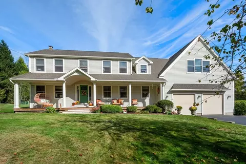 133 Dresser Hill Rd, Charlton, MA 01507