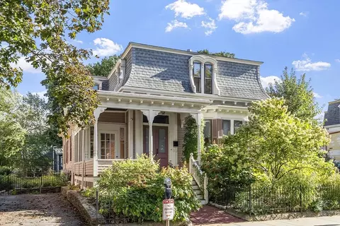 34 Day St, Somerville, MA 02144