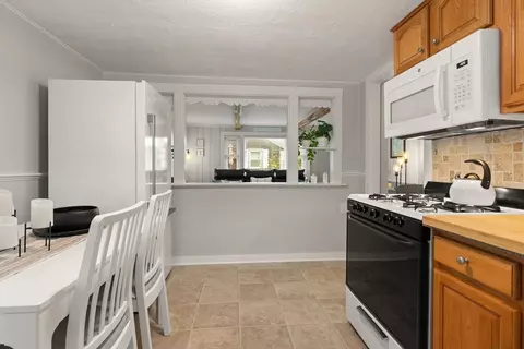 Kitchen - 20 Wildwood Ave, Wareham, MA 02571 photo 2 of 2