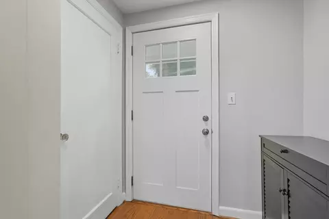 116 Hartwick St, Springfield, MA 01108 photo 6
