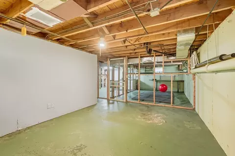 116 Hartwick St, Springfield, MA 01108 photo 30