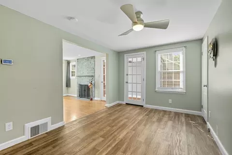 116 Hartwick St, Springfield, MA 01108 photo 12