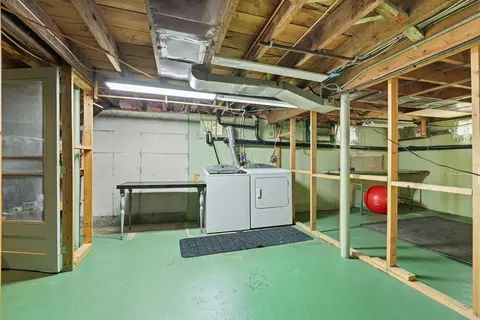 116 Hartwick St, Springfield, MA 01108 photo 28