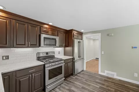 116 Hartwick St, Springfield, MA 01108 photo 16