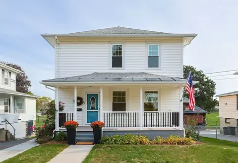 62 Wachusett St, Franklin, MA 02038