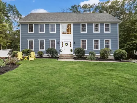 53 Old Cart Way, North Andover, MA 01845