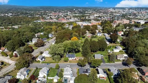 17 Dutton St, Worcester, MA 01610 photo 32