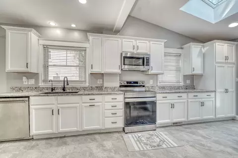 235 Curve St, Dedham, MA 02026 photo 2