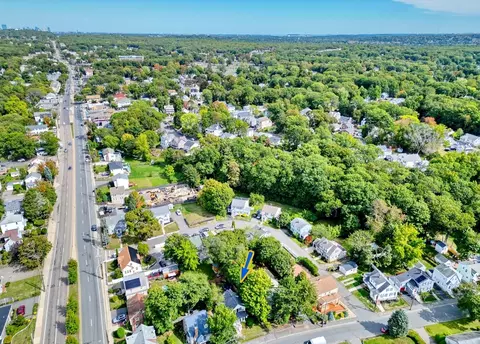 235 Curve St, Dedham, MA 02026 photo 41