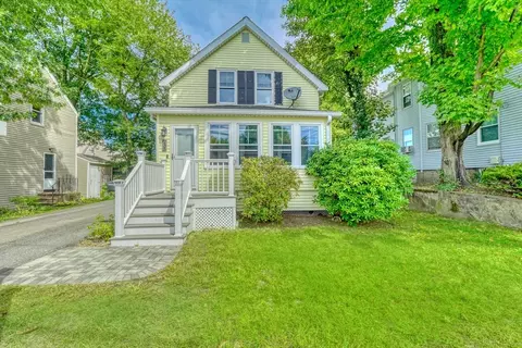 235 Curve St, Dedham, MA 02026