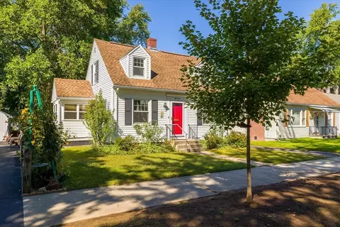 54 Ellsworth Ave, Springfield, MA 01118 photo 29