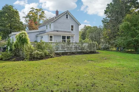13 High St, Stow, MA 01775 photo 2