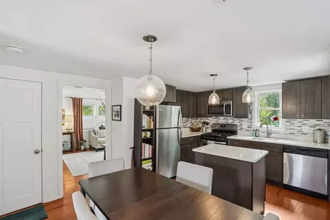 13 High St, Stow, MA 01775 photo 5