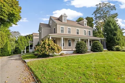 146 N Main St #146, Cohasset, MA 02025