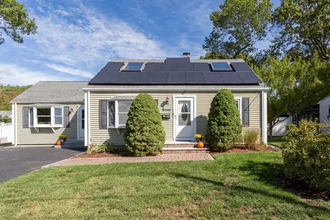 120 Charles Ave Ext, Stoughton, MA 02072