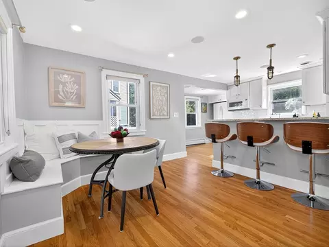 170 Payson Rd, Chestnut Hill, MA 02467 photo 11