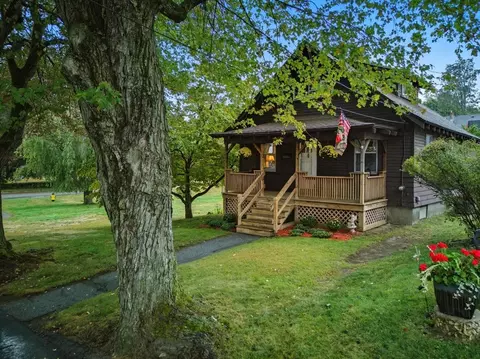 65 Stetson St, Haverhill, MA 01835