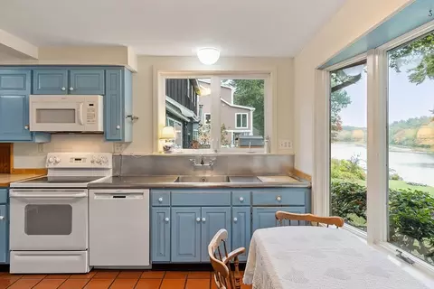 3 Shore Ave, Maynard, MA 01754 photo 22