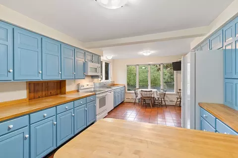 3 Shore Ave, Maynard, MA 01754 photo 16