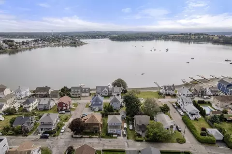 68 Edgewater Rd, Hull, MA 02045