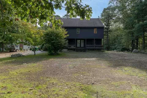 33 Turkey Hill Ln, Hingham, MA 02043