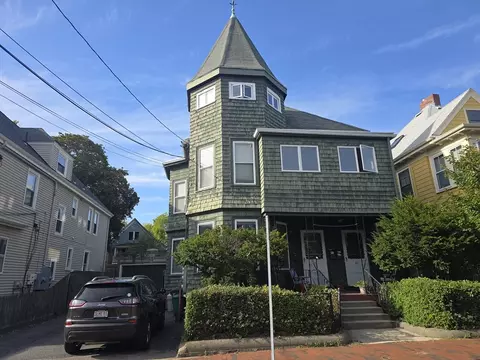 19-21 Woodbridge, Cambridge, MA 02140