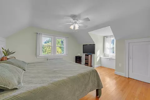152 North St, Ware, MA 01082 photo 19