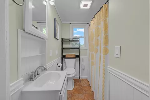 152 North St, Ware, MA 01082 photo 15