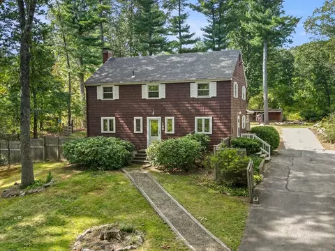 Exterior - 182 Georgetown Rd, Boxford, MA 01921 photo 3 of 11