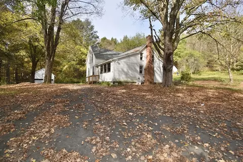 319 Main St, Hampden, MA 01036